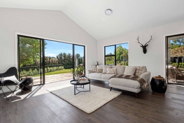 Rural-views-family-room